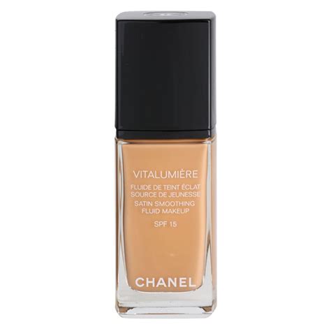 fond de teint chanel vitalumiere|chanel foundation reviews uk.